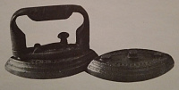 Collecting vintage irons. History of ironing. Музей утюга. Коллекционирование старинных утюгов. История глажения. У Джеймса Ф. Блесса было два патента на этот утюг.