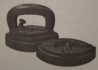 Collecting vintage irons. History of ironing. Музей утюга. Коллекционирование старинных утюгов. Этот утюг “Юнион” был запатентован 4 октября 1892 года Джоном Саболдом из Бойертауна, штат Пенсильвания.