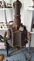 Irons museum. Collecting vintage irons. History of ironing. Музей утюга. Коллекционирование старинных утюгов. Чугунная печь для портновских утюгов. "Цiкавы музей". Гродно.