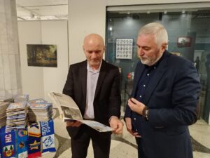 Коллекционер Георгий Дорбуашвили на выставке VIVA KOLA ART