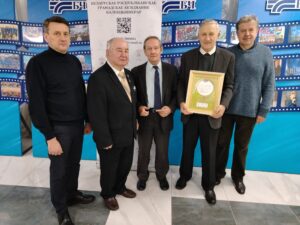 Участие коллекционеров в выставке-конкурсе VIVA KOLA ART