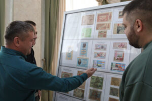 Открытие выставки БелРООК и БСФ в Академии управления при Президенте Республики Беларусь