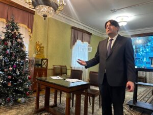 Подарок музею Якуба Коласа от члена БелРООК