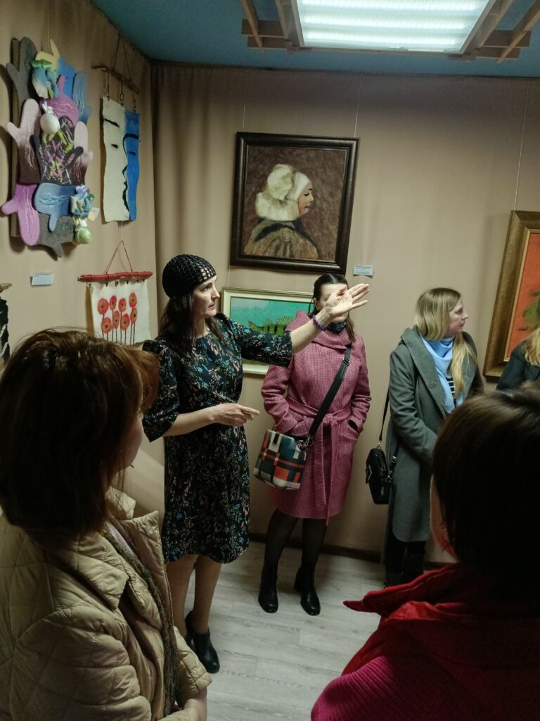 Открытие выставки в Поставах