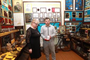 В дар музею