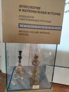 Монета привела в музей