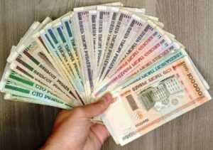 Состоялось очередное занятие в клубе "Юных коллекционеров"
